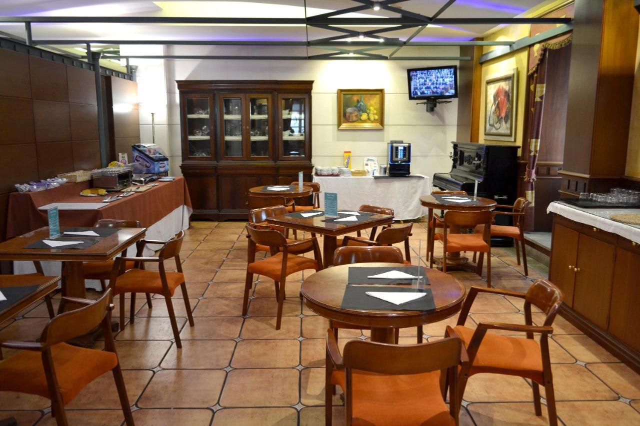 Hotel Alda El Suizo Ferrol Kültér fotó