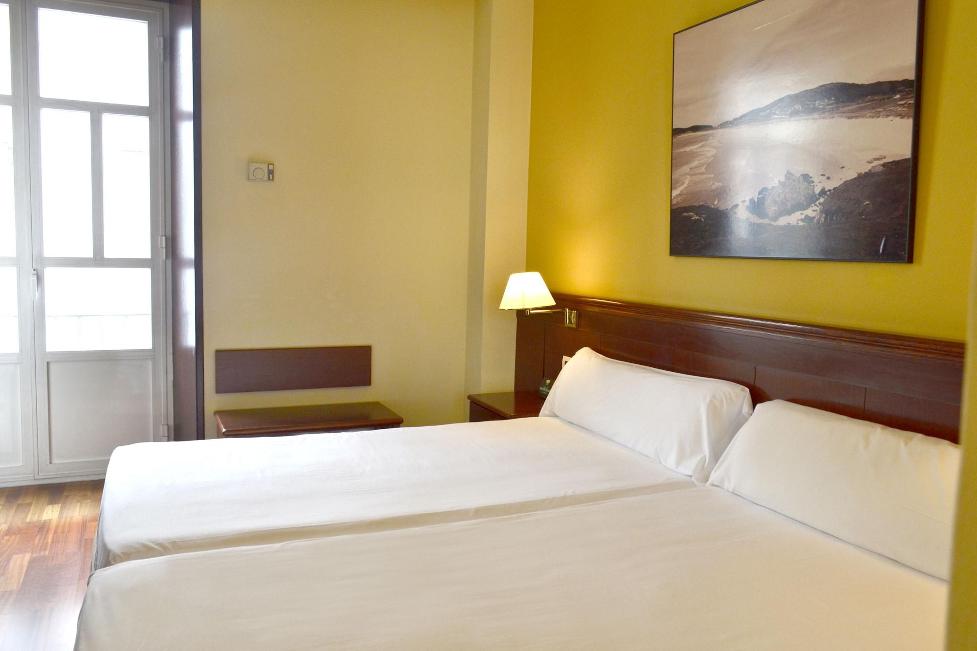 Hotel Alda El Suizo Ferrol Kültér fotó